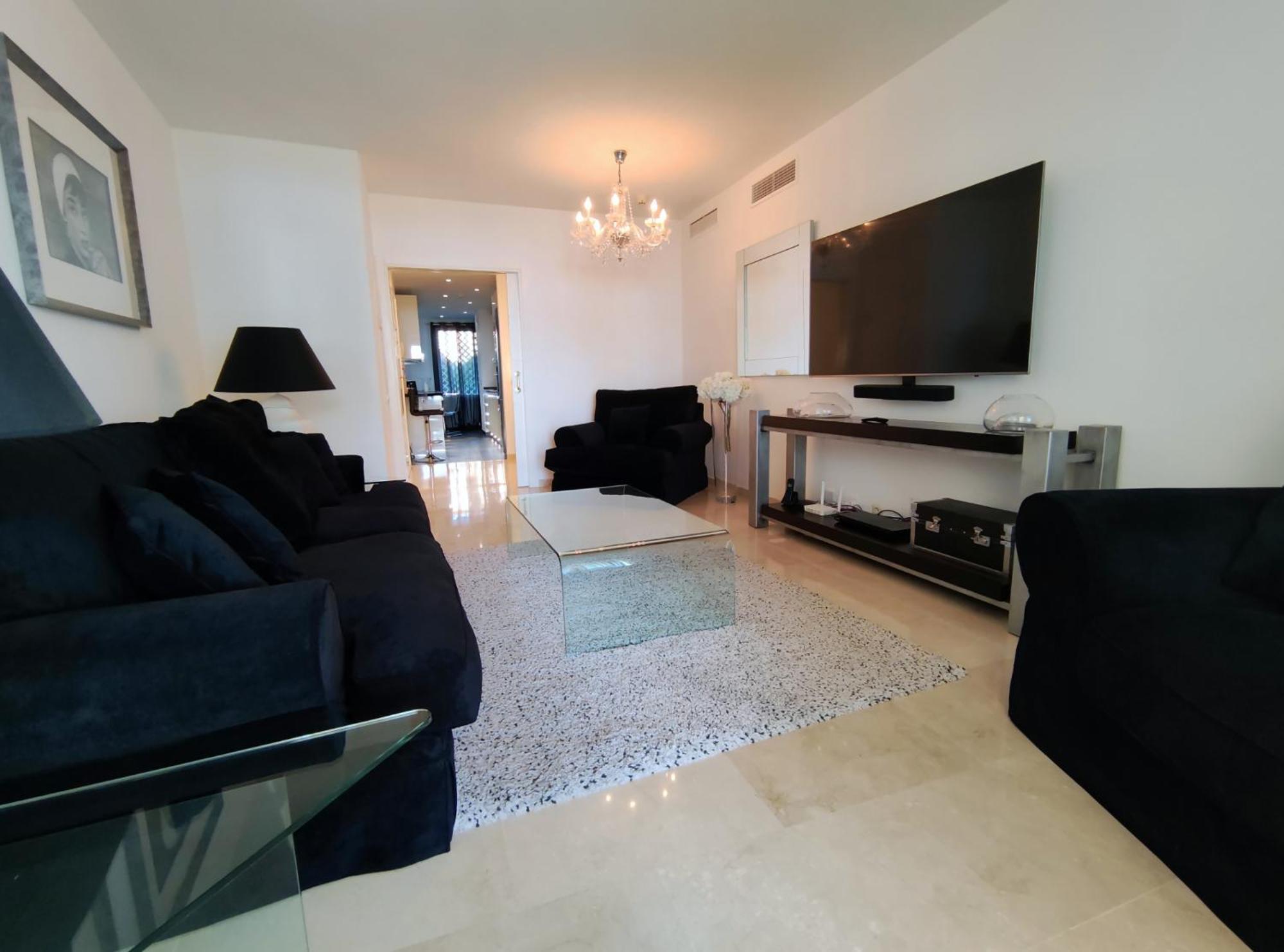 Luxury Frontline Residence Ehhouse เอสเตโปนา ภายนอก รูปภาพ